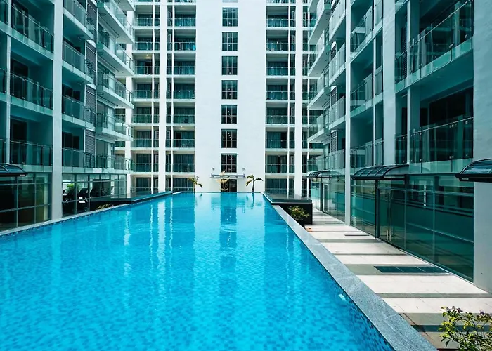 Spacious 2br Near Of Dreams, Airport, Moa, Okada, Ayala Malls, And Solaire Casino With Free 5 Pool Access Apartment Manila